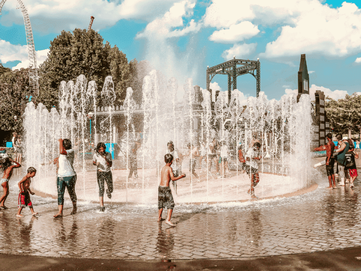 Intergenerational Fountain Splash Pad